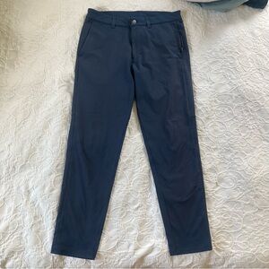lululemon athletica navy stretch Chinos